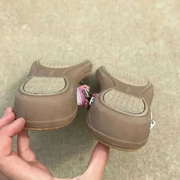 Minnetonka Mocassin Silverthorne 360 Sandal - Picture 9 of 13